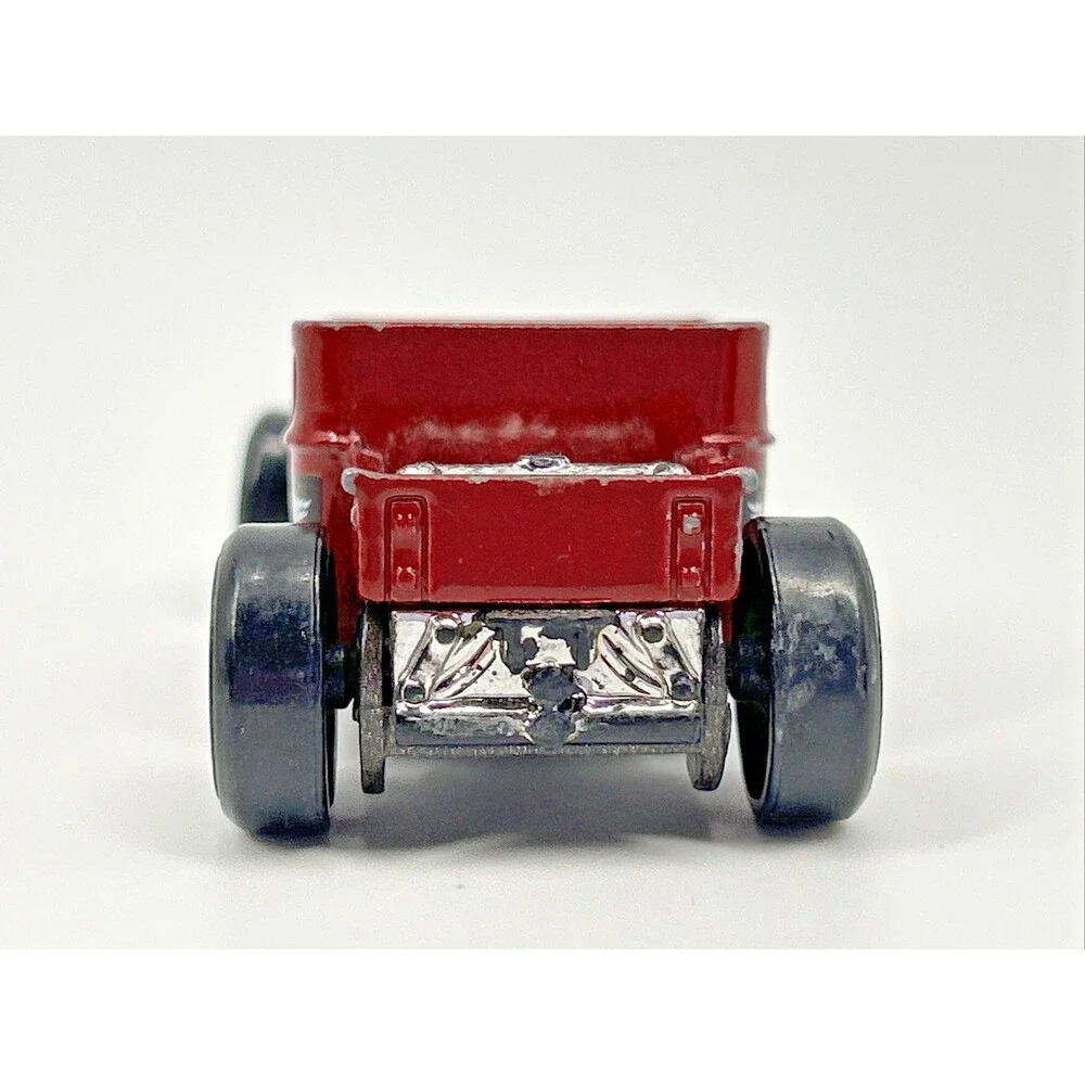 2018 HOT WHEELS BONE SHAKER #3 RED 1:64 DIECAST 2 3/8